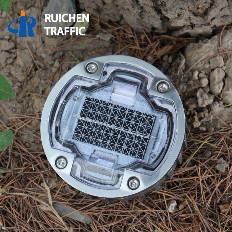 Embedded Solar Pavement Levelled Marker C3